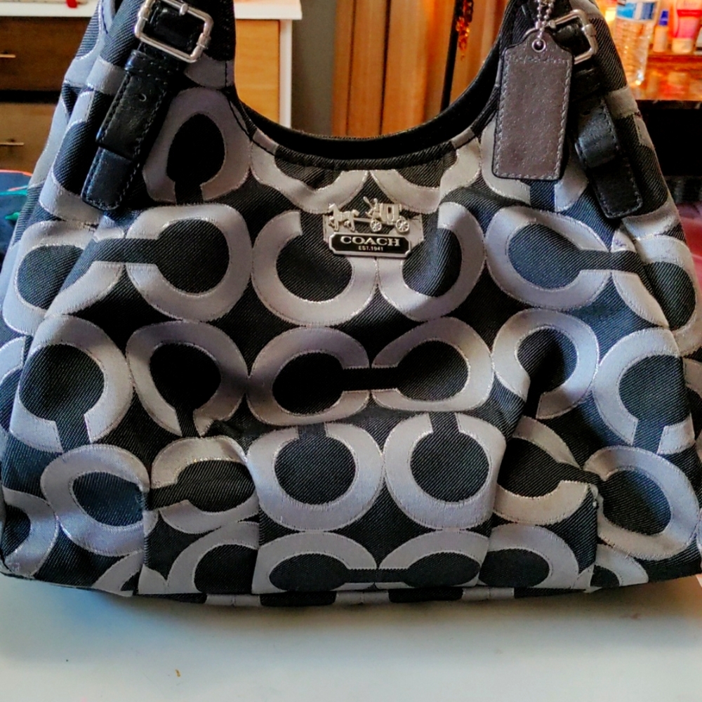 Coach shoulder bag